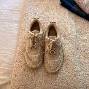 Dolce Vita Women's Tan Lace-Up Sneakers